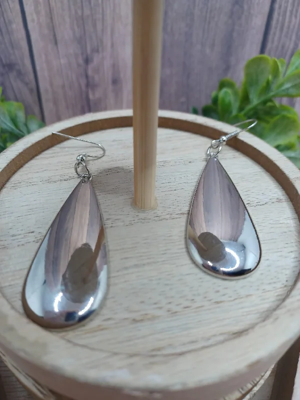 Silver Elongated Teardrop Shaped Earrings