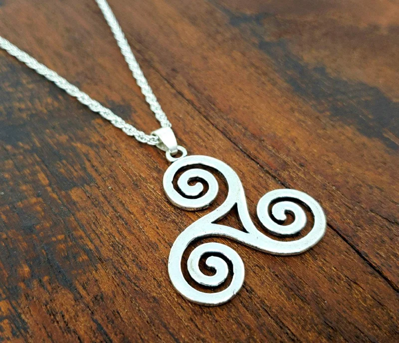 Celtic Triskelion Necklace