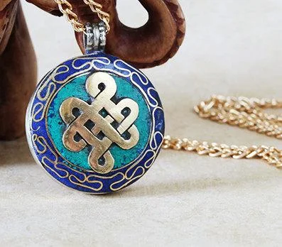 Gold Endless Knot Tibetan Necklace