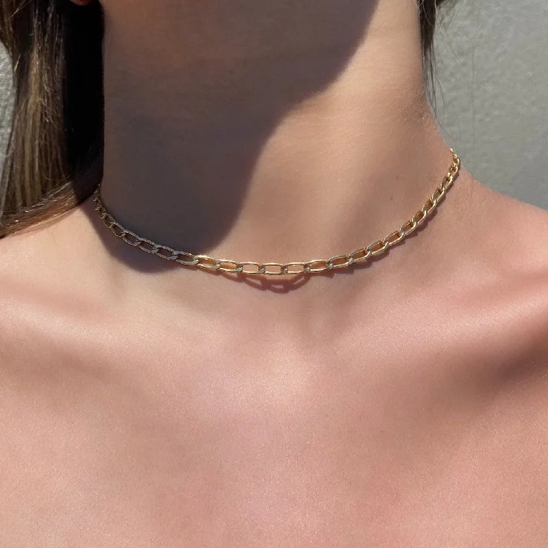 Medium Elongated Curb Chain Necklace