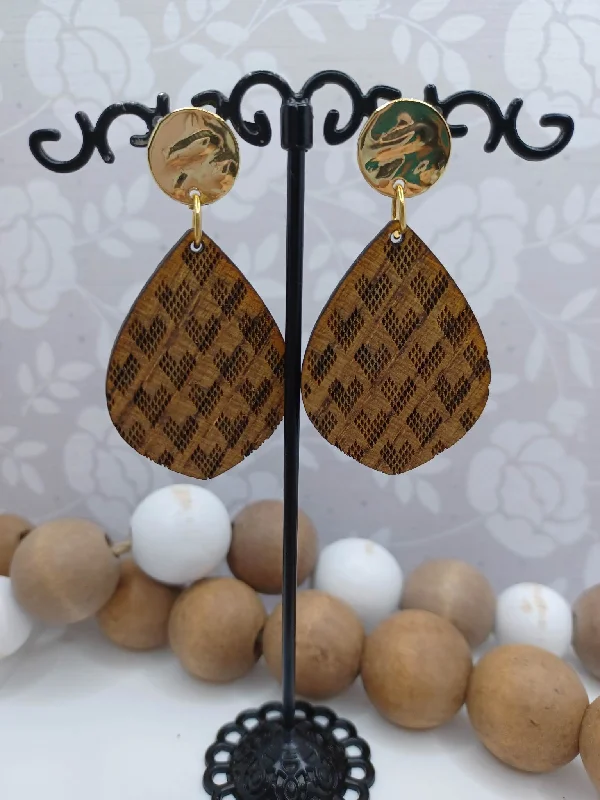 Wooden Heart Engraved Earrings on a Gold Setting