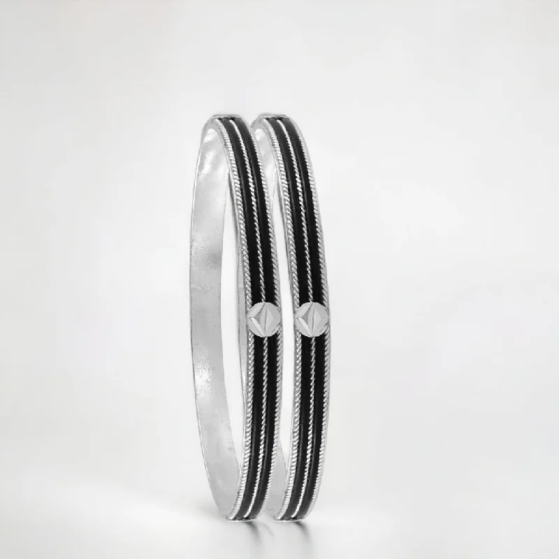 Everyday Sleek Silver Bangle Pair For Women & Girls