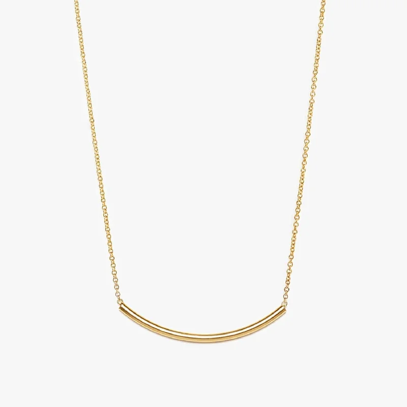 Chic Curve Bar Necklace