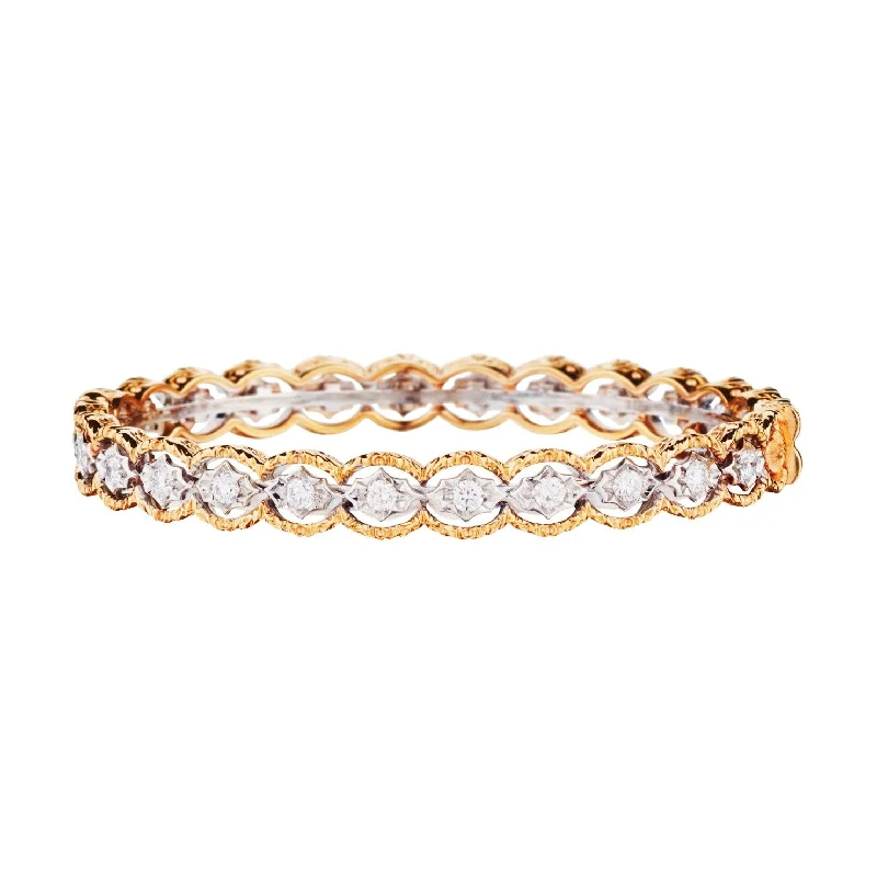 TEXTURED DIAMOND BANGLE