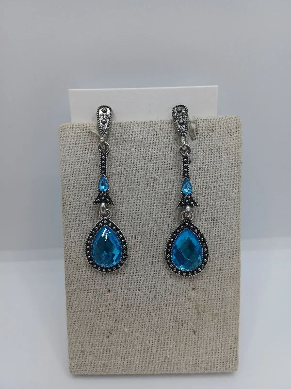 Blue Rhinestone Drop Earring