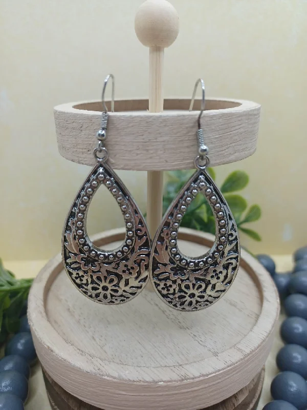 Silver Elongated Teardrop Floral Style Earrings