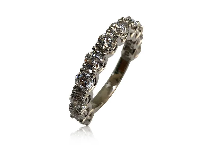 0.25 ROUND CZ STONES WEDDING BAND