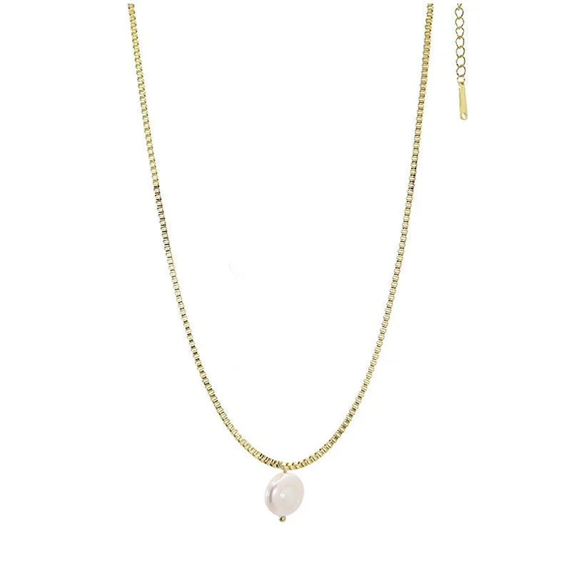 Cabana Pearl Necklace